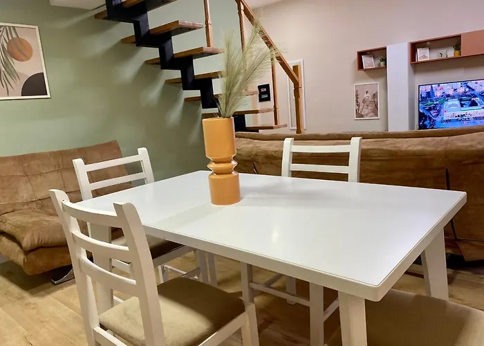 Unique Duplex Near Center