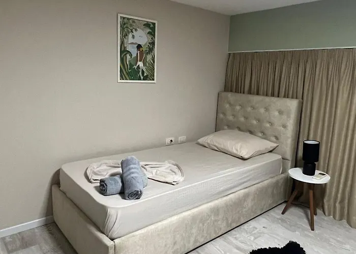 Apartamento Unique Duplex Near Center Tirana